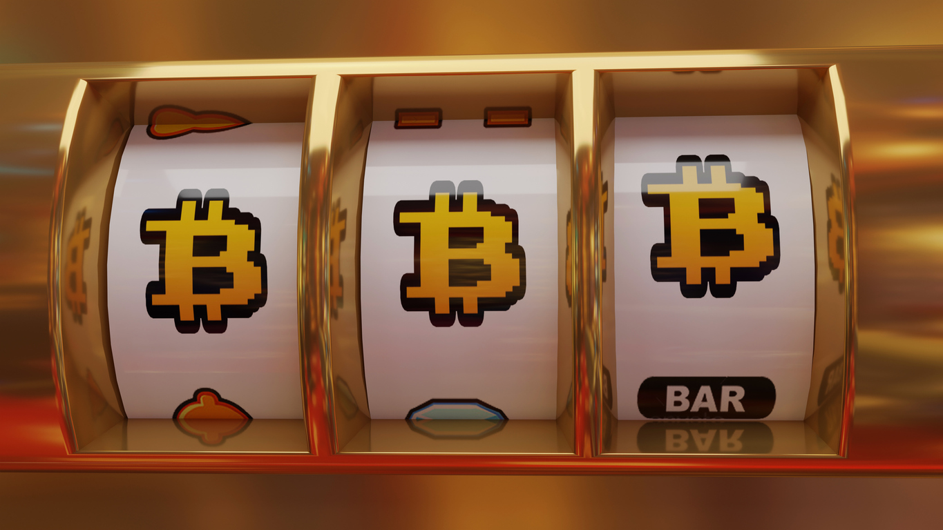 Биткоин слоты. Bitcoin Casino. Bitcoin пасхалка. Крипто слоты.